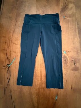 Lululemon Capri Leggings